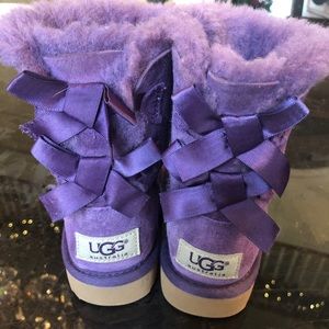 UGG boots toddler size 7